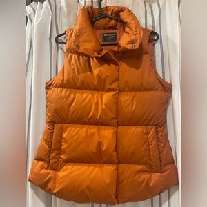 ATHLETA Downtown Vest in Foliage Orange, Size Medium, Like New